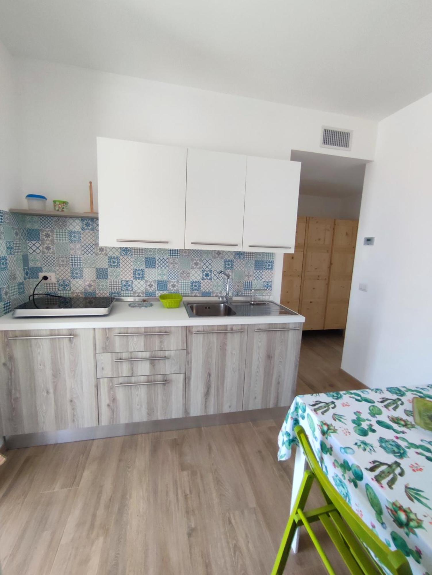 Borgo Rosoli Вьесте Экстерьер фото